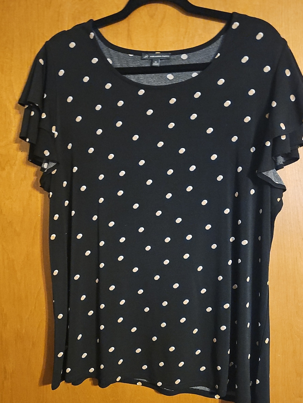 Adrianna Papell Black Polka Dot Ruffle Sleeve Tee